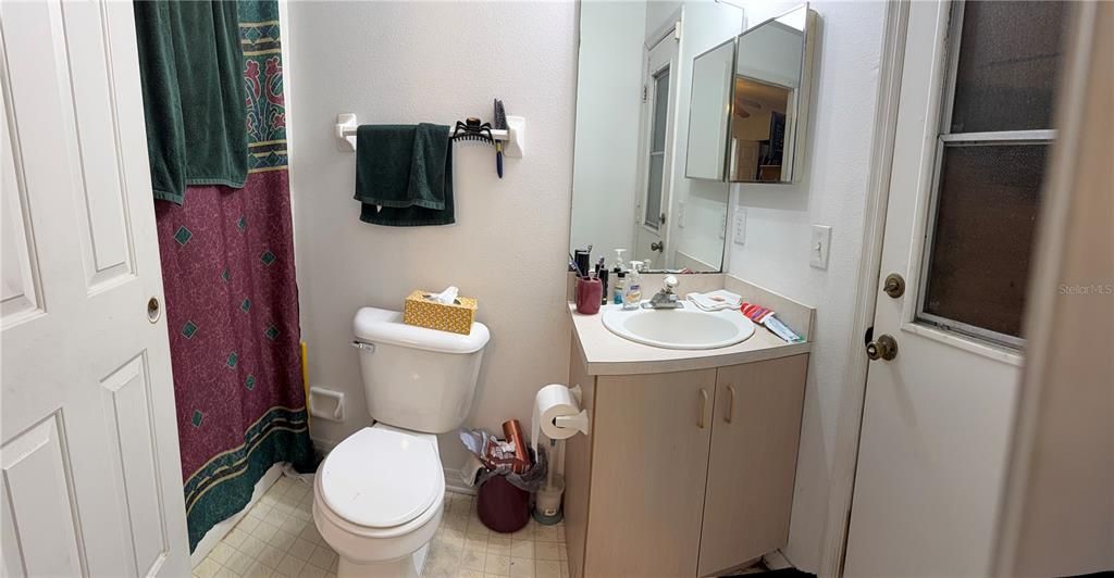 Activo con contrato: $280,000 (3 camas, 2 baños, 1285 Pies cuadrados)