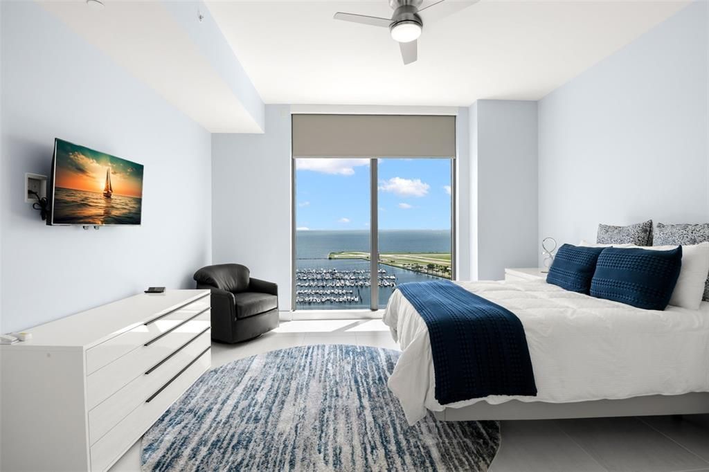 For Sale: $3,000,000 (2 beds, 3 baths, 2006 Square Feet)