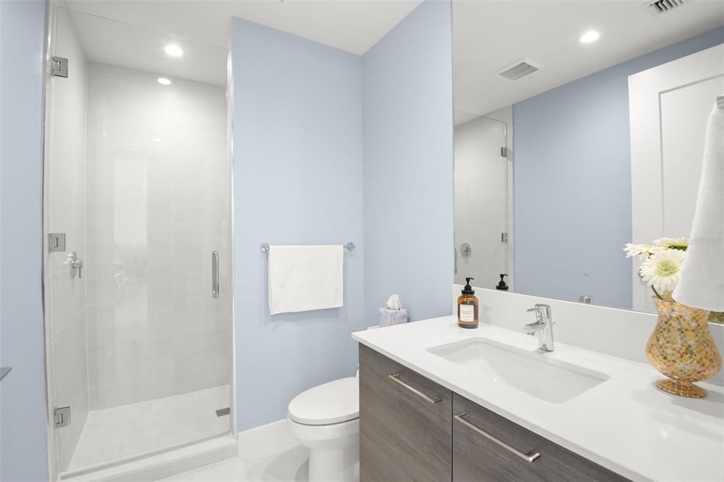 For Sale: $3,000,000 (2 beds, 3 baths, 2006 Square Feet)