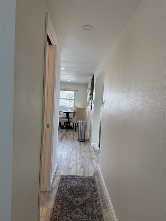 For Sale: $298,000 (1 beds, 1 baths, 436 Square Feet)