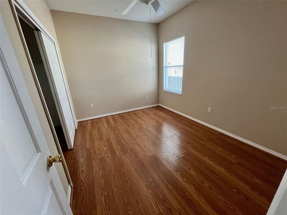 For Rent: $1,800 (4 beds, 3 baths, 2318 Square Feet)