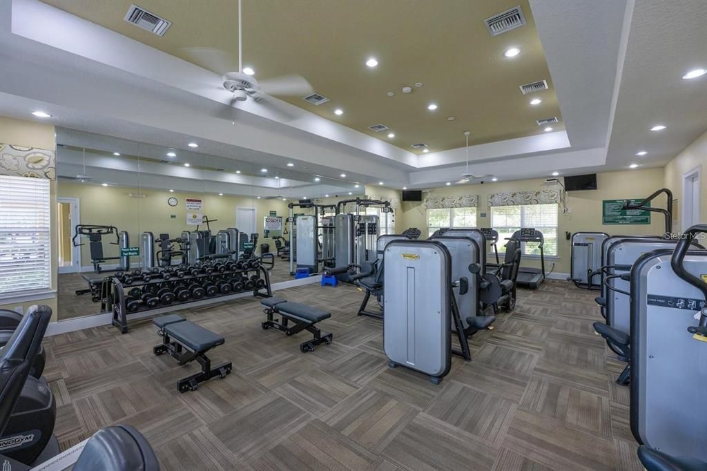 En Venta: $575,000 (4 camas, 3 baños, 2656 Pies cuadrados)