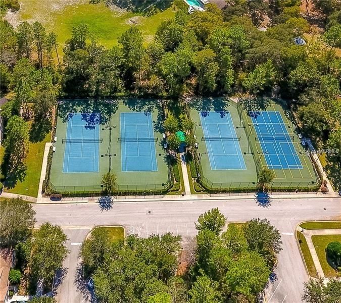 En Venta: $575,000 (4 camas, 3 baños, 2656 Pies cuadrados)