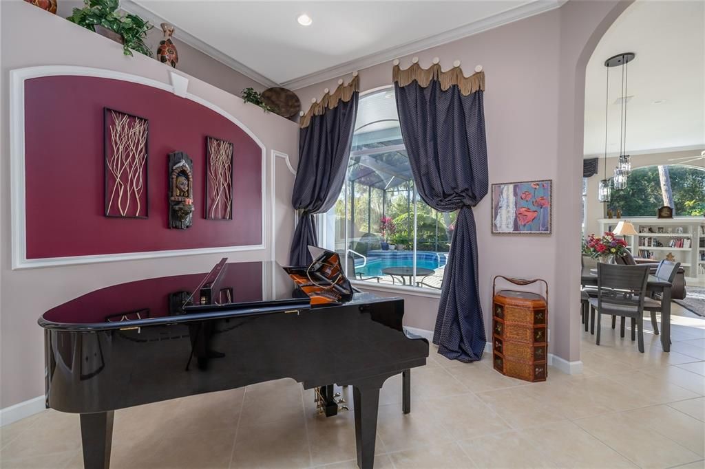 En Venta: $575,000 (4 camas, 3 baños, 2656 Pies cuadrados)