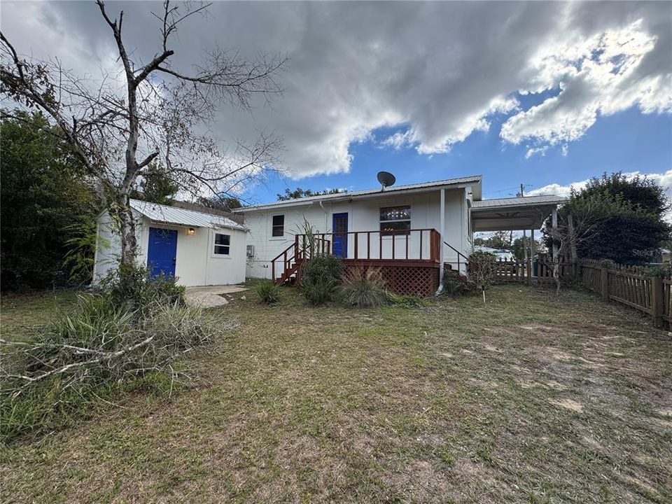 For Rent: $1,900 (3 beds, 2 baths, 1156 Square Feet)