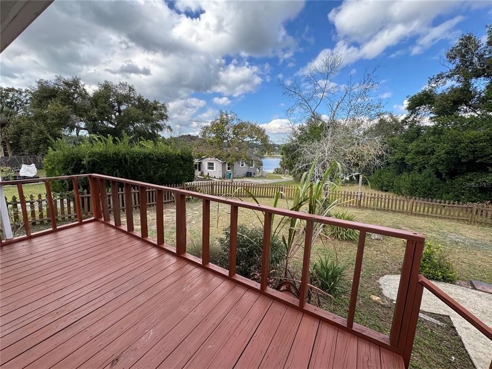 For Rent: $1,900 (3 beds, 2 baths, 1156 Square Feet)