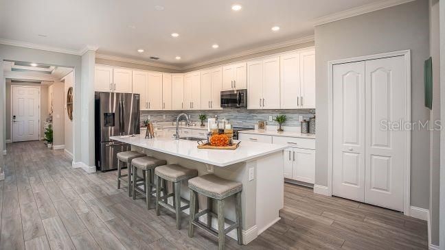 For Sale: $389,900 (4 beds, 3 baths, 2151 Square Feet)