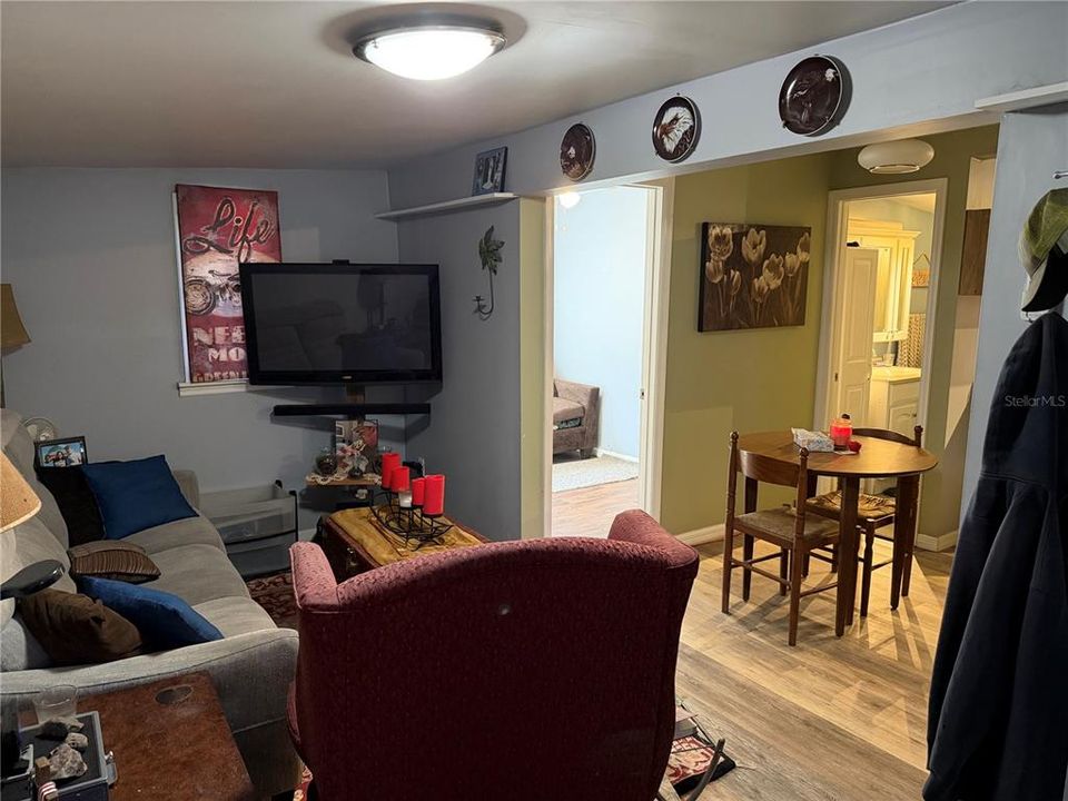 待售: $239,900 (8 贝兹, 0 浴室, 1440 平方英尺)