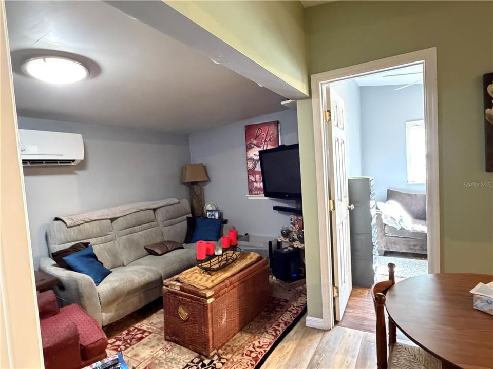 待售: $239,900 (8 贝兹, 0 浴室, 1440 平方英尺)