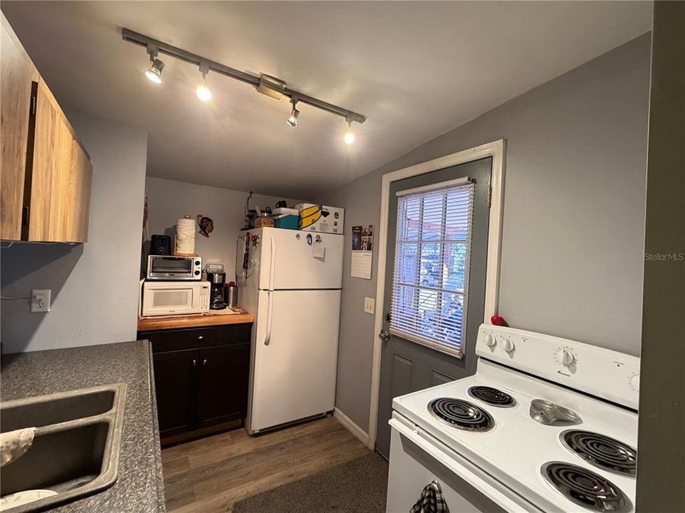 待售: $239,900 (8 贝兹, 0 浴室, 1440 平方英尺)