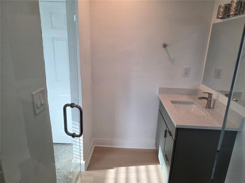 В аренду: $2,950 (2 спален, 2 ванн, 1000 Квадратных фут)