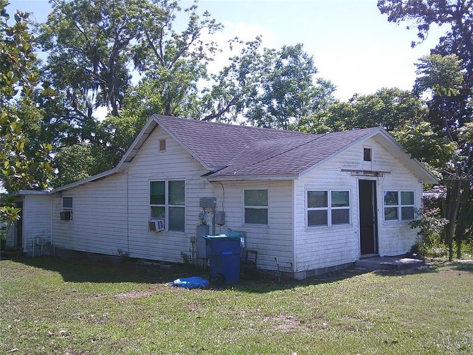 En Venta: $190,000 (0.58 acres)