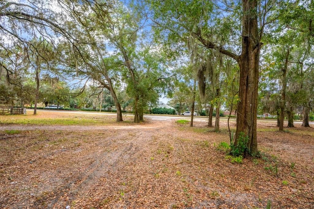 En Venta: $189,900 (3.00 acres)