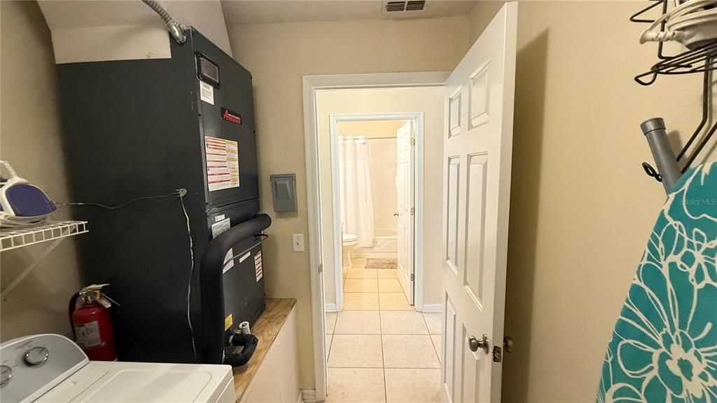 For Sale: $460,000 (4 beds, 3 baths, 1975 Square Feet)