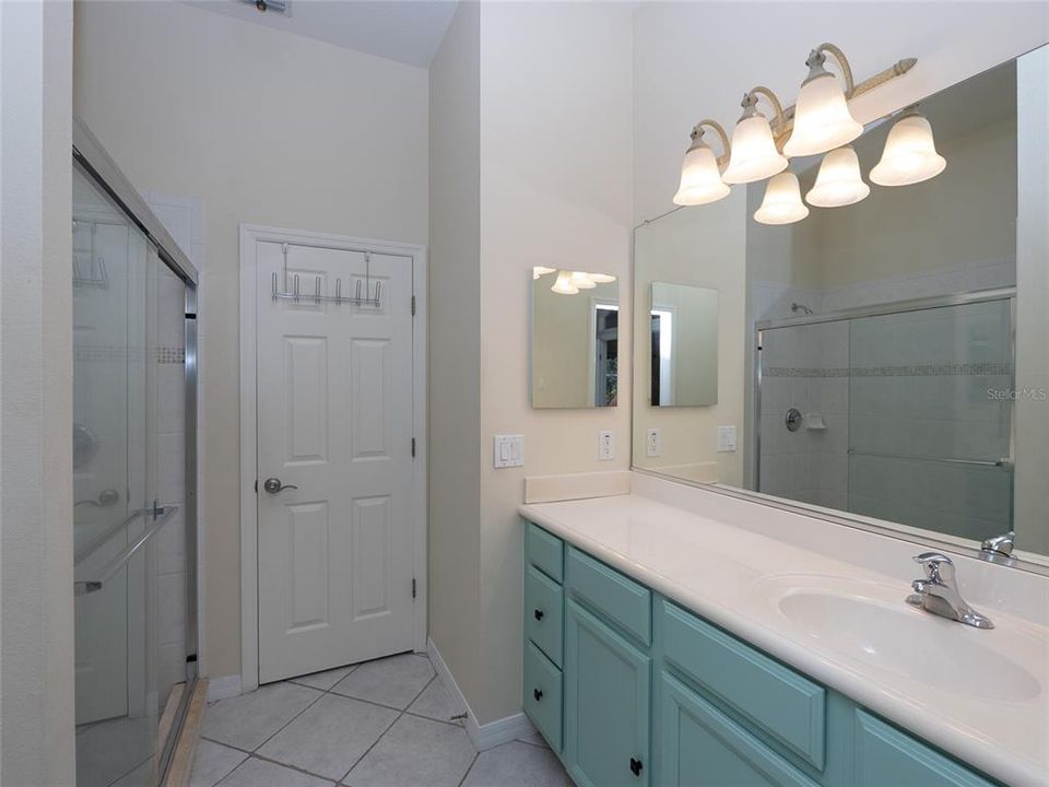 待售: $579,900 (3 贝兹, 2 浴室, 2287 平方英尺)