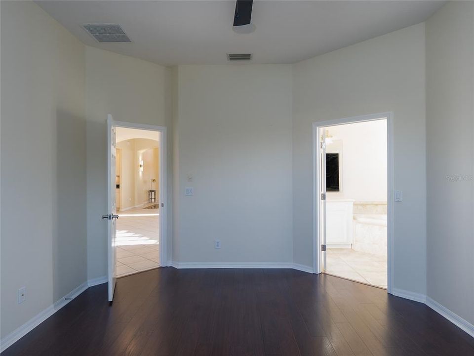 待售: $579,900 (3 贝兹, 2 浴室, 2287 平方英尺)