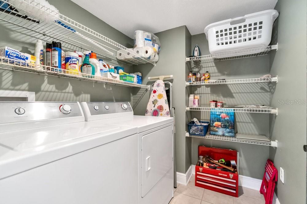 For Sale: $399,000 (2 beds, 2 baths, 1250 Square Feet)