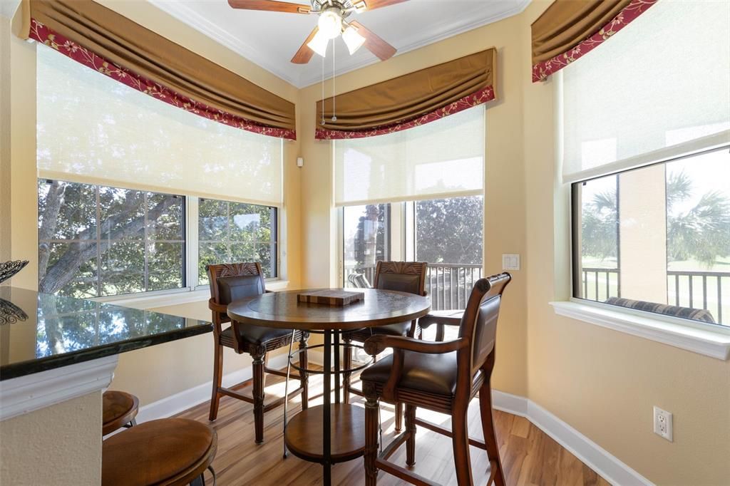 待售: $589,999 (3 贝兹, 3 浴室, 2167 平方英尺)