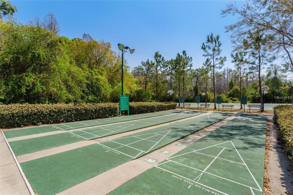 На продажу: $429,000 (4 спален, 2 ванн, 1956 Квадратных фут)