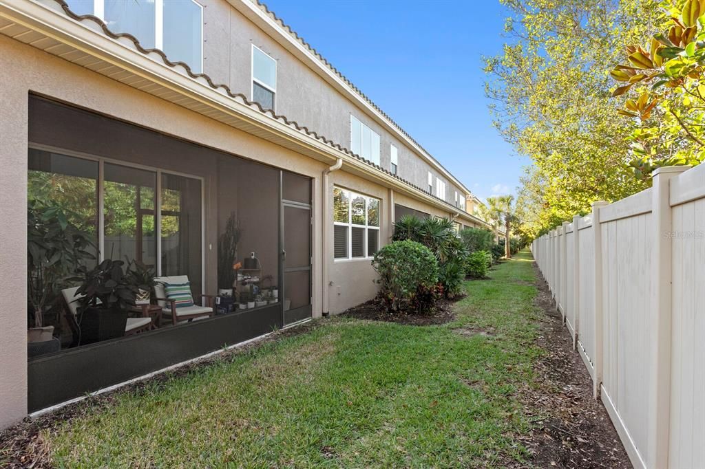 出租: $3,450 (3 贝兹, 2 浴室, 2368 平方英尺)