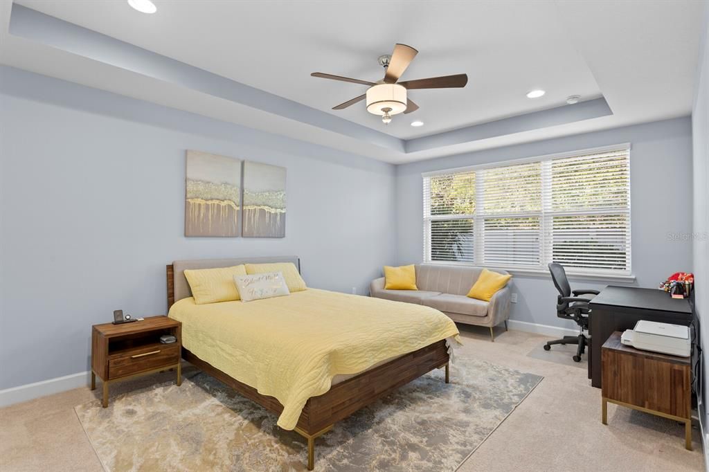 出租: $3,450 (3 贝兹, 2 浴室, 2368 平方英尺)