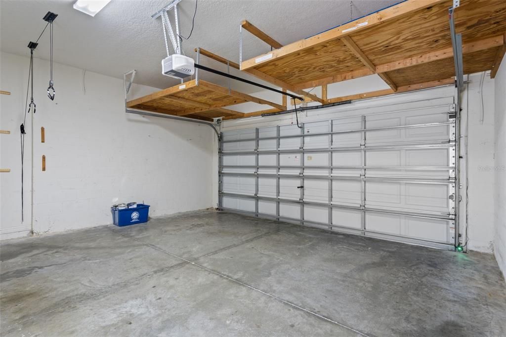 For Sale: $275,000 (3 beds, 2 baths, 1724 Square Feet)