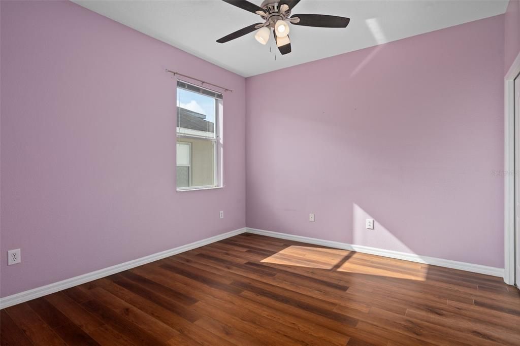 For Sale: $275,000 (3 beds, 2 baths, 1724 Square Feet)