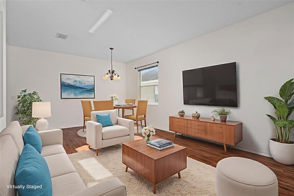 For Sale: $275,000 (3 beds, 2 baths, 1724 Square Feet)