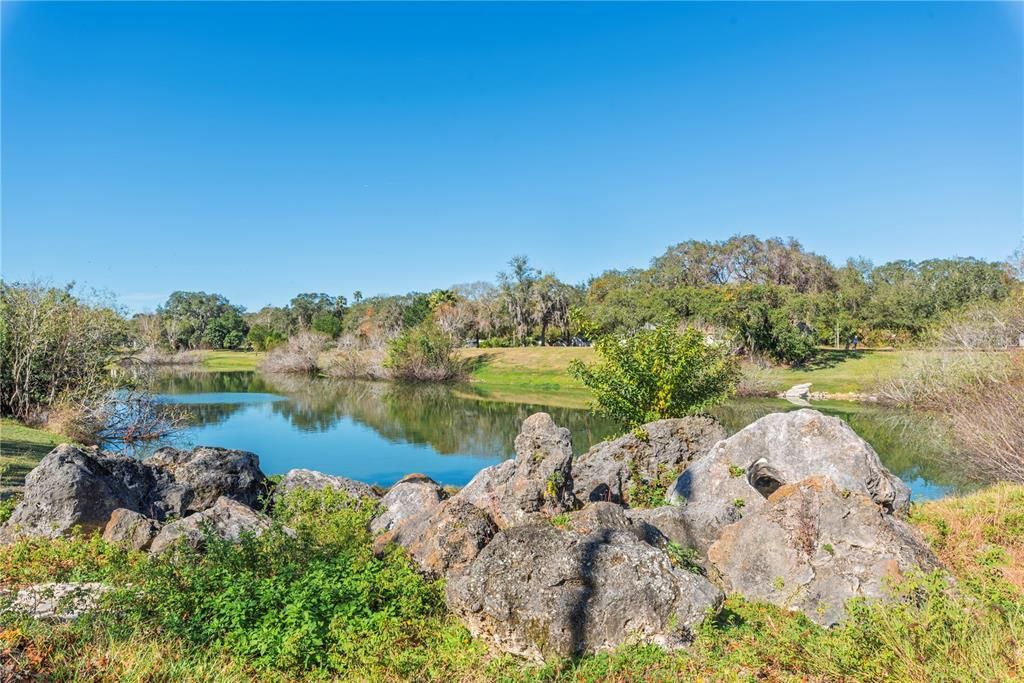 На продажу: $330,000 (4 спален, 3 ванн, 1983 Квадратных фут)