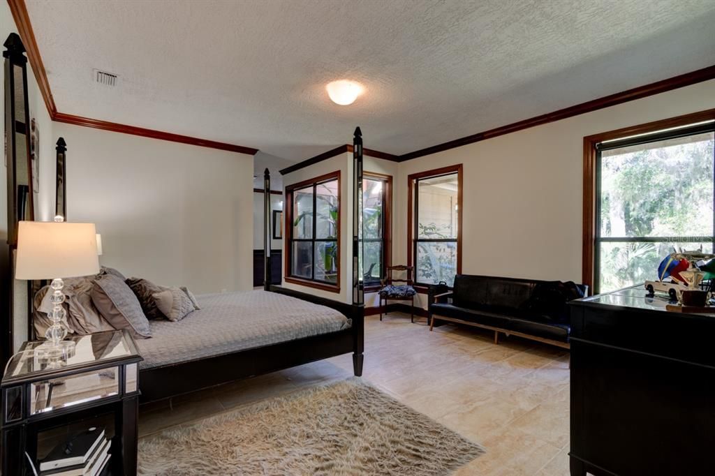 На продажу: $899,000 (4 спален, 3 ванн, 3415 Квадратных фут)