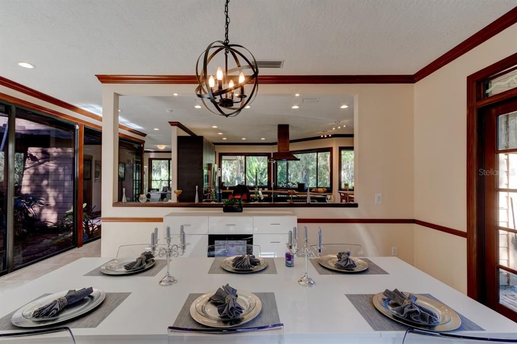 На продажу: $899,000 (4 спален, 3 ванн, 3415 Квадратных фут)