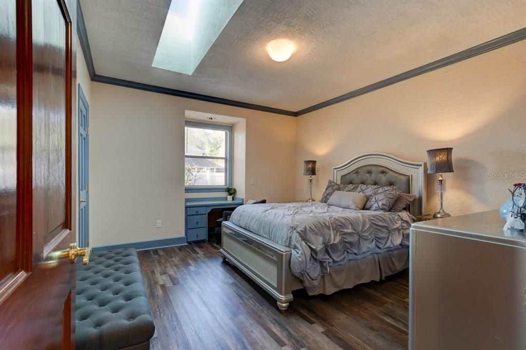 На продажу: $899,000 (4 спален, 3 ванн, 3415 Квадратных фут)