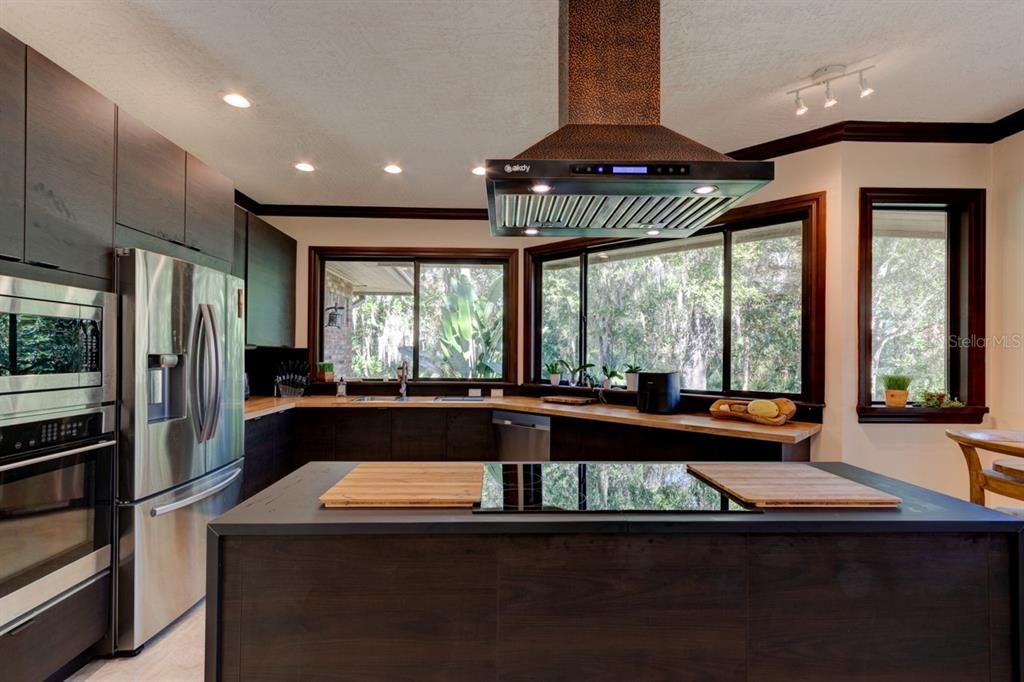 На продажу: $899,000 (4 спален, 3 ванн, 3415 Квадратных фут)