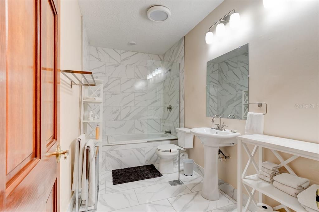 На продажу: $899,000 (4 спален, 3 ванн, 3415 Квадратных фут)