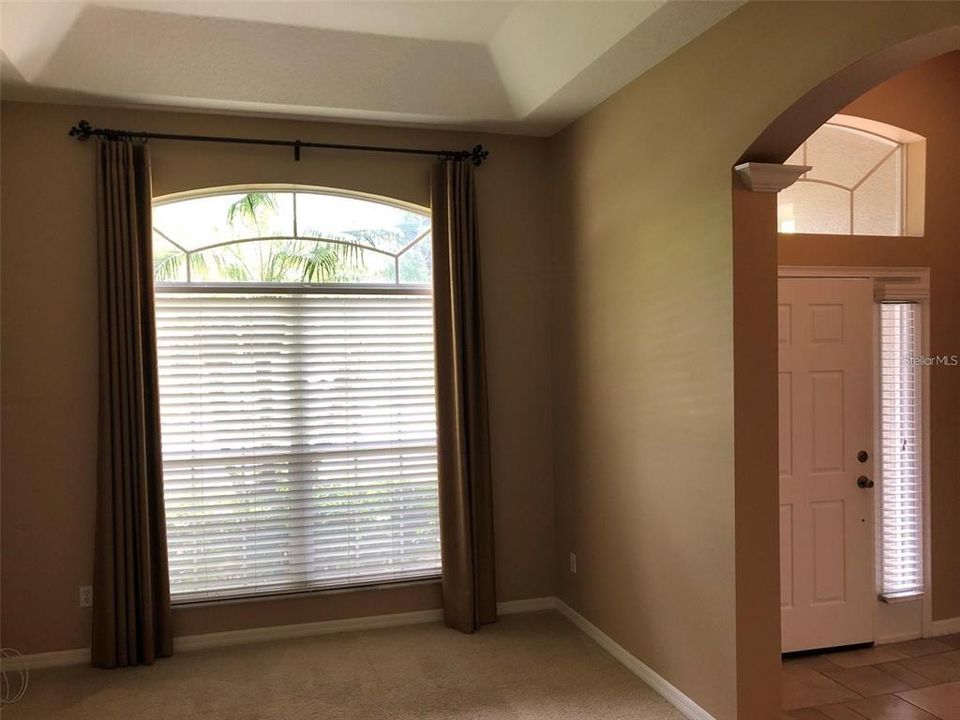 出租: $3,250 (4 贝兹, 4 浴室, 2903 平方英尺)