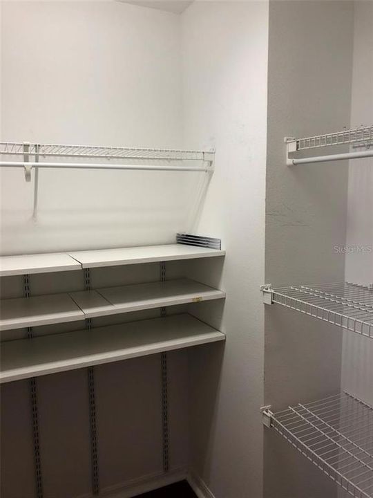 出租: $3,250 (4 贝兹, 4 浴室, 2903 平方英尺)