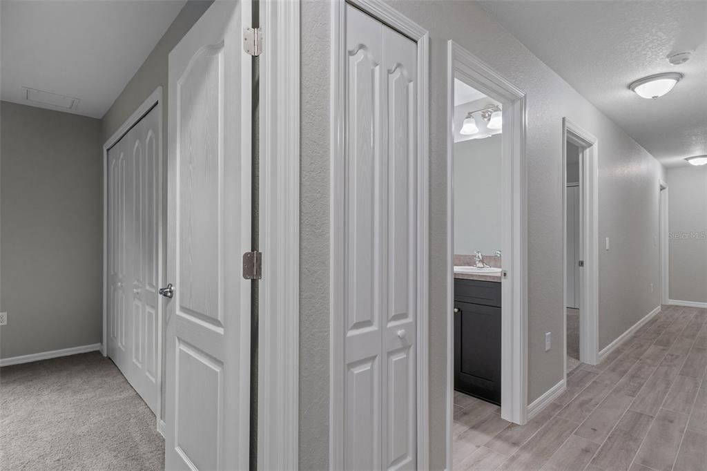 待售: $459,900 (4 贝兹, 3 浴室, 2355 平方英尺)