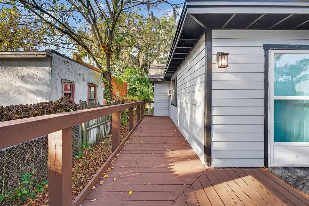 For Sale: $349,999 (4 beds, 2 baths, 1468 Square Feet)