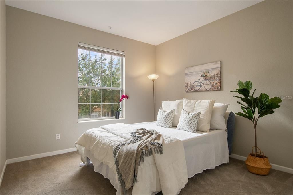 На продажу: $200,000 (2 спален, 2 ванн, 1112 Квадратных фут)