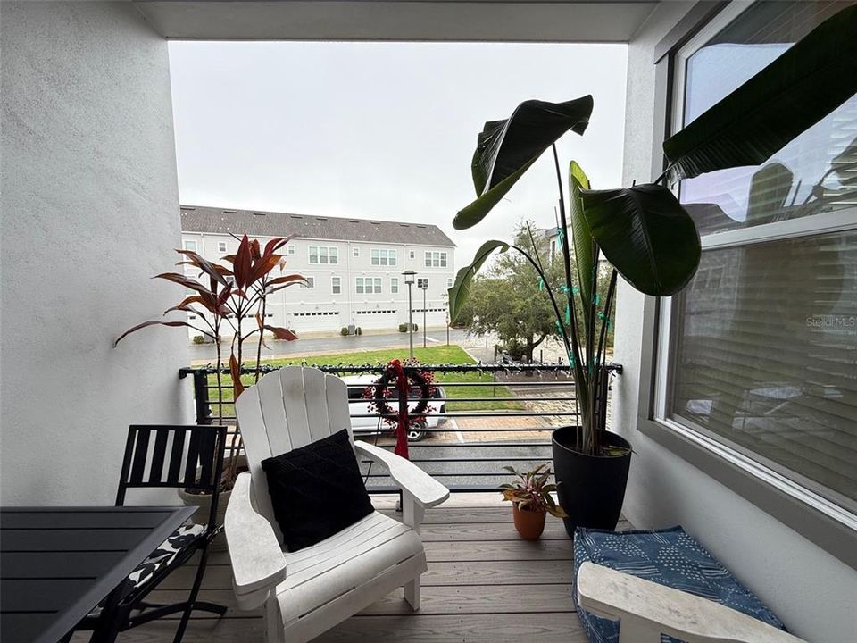 En Venta: $649,900 (4 camas, 3 baños, 2239 Pies cuadrados)