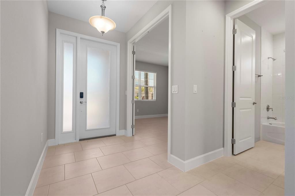 For Rent: $4,200 (4 beds, 4 baths, 2961 Square Feet)