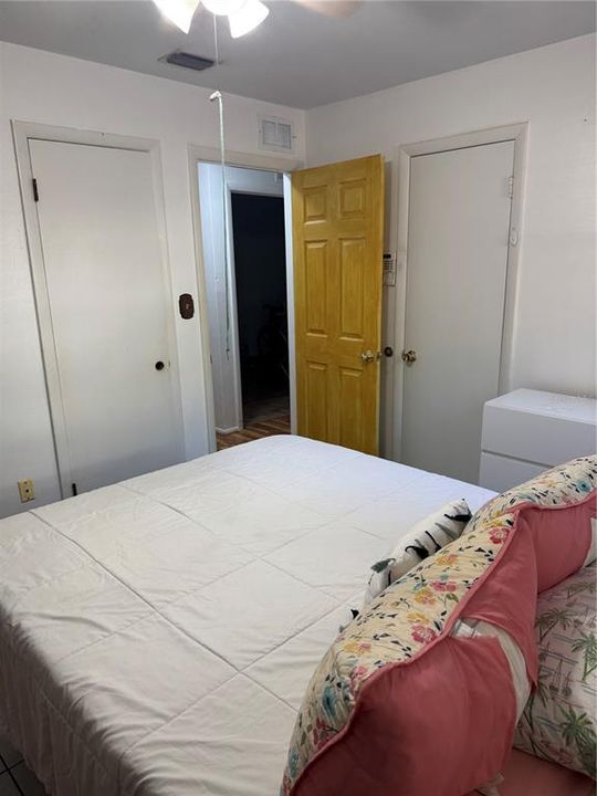 En Venta: $265,000 (3 camas, 1 baños, 1350 Pies cuadrados)