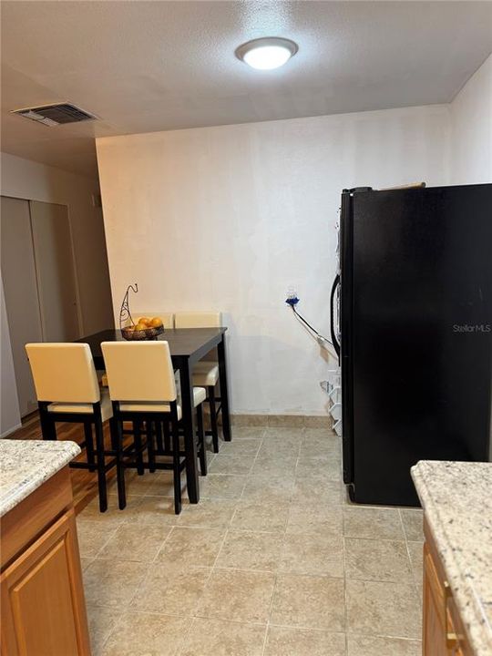 En Venta: $265,000 (3 camas, 1 baños, 1350 Pies cuadrados)