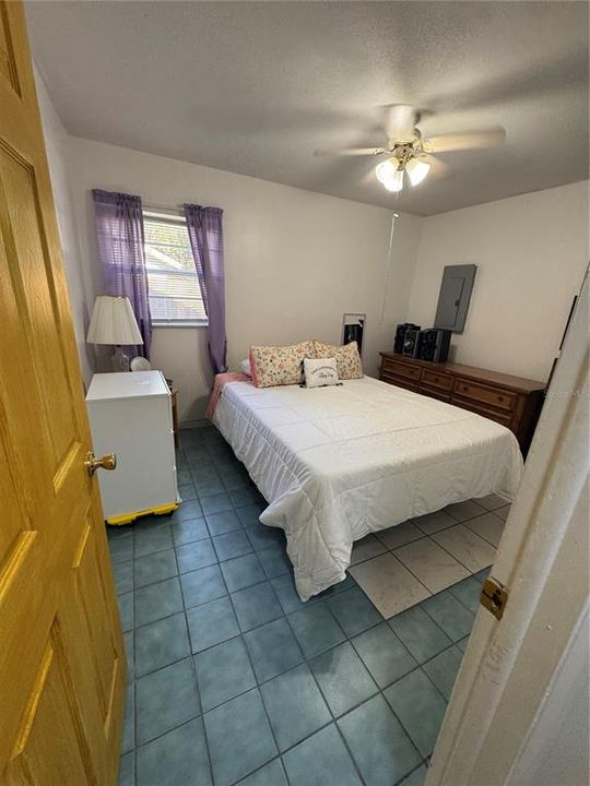 En Venta: $265,000 (3 camas, 1 baños, 1350 Pies cuadrados)