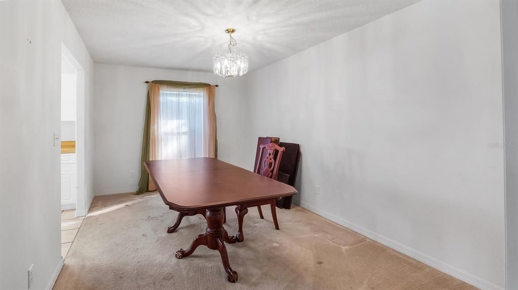 En Venta: $328,000 (3 camas, 2 baños, 1425 Pies cuadrados)