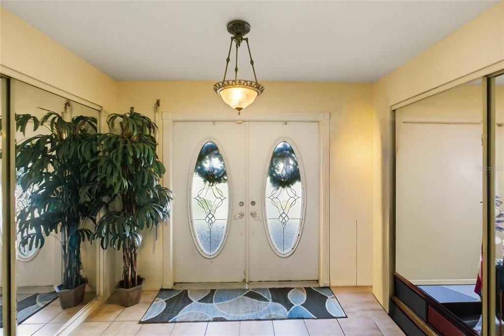 For Sale: $360,000 (3 beds, 2 baths, 1511 Square Feet)