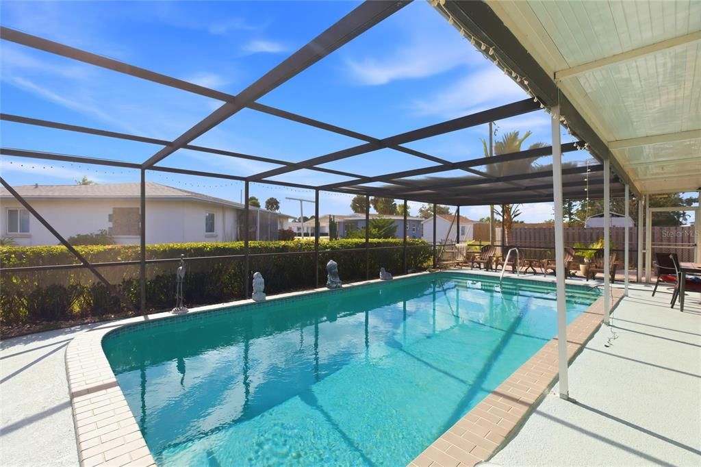 For Sale: $360,000 (3 beds, 2 baths, 1511 Square Feet)