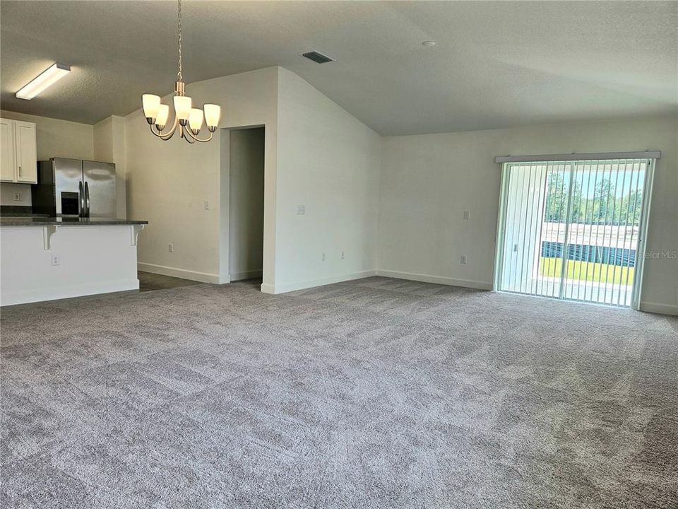 В аренду: $2,450 (3 спален, 2 ванн, 1511 Квадратных фут)