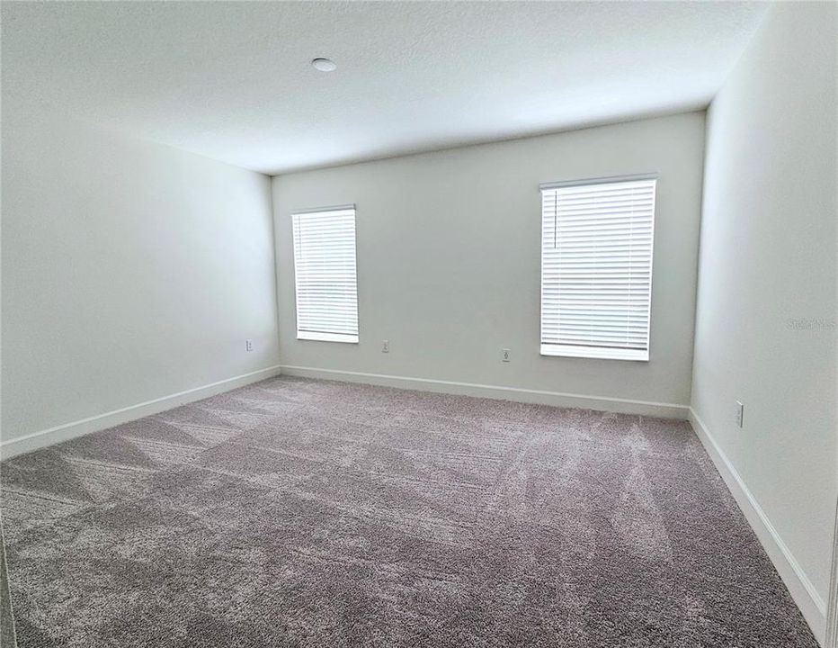 В аренду: $2,450 (3 спален, 2 ванн, 1511 Квадратных фут)