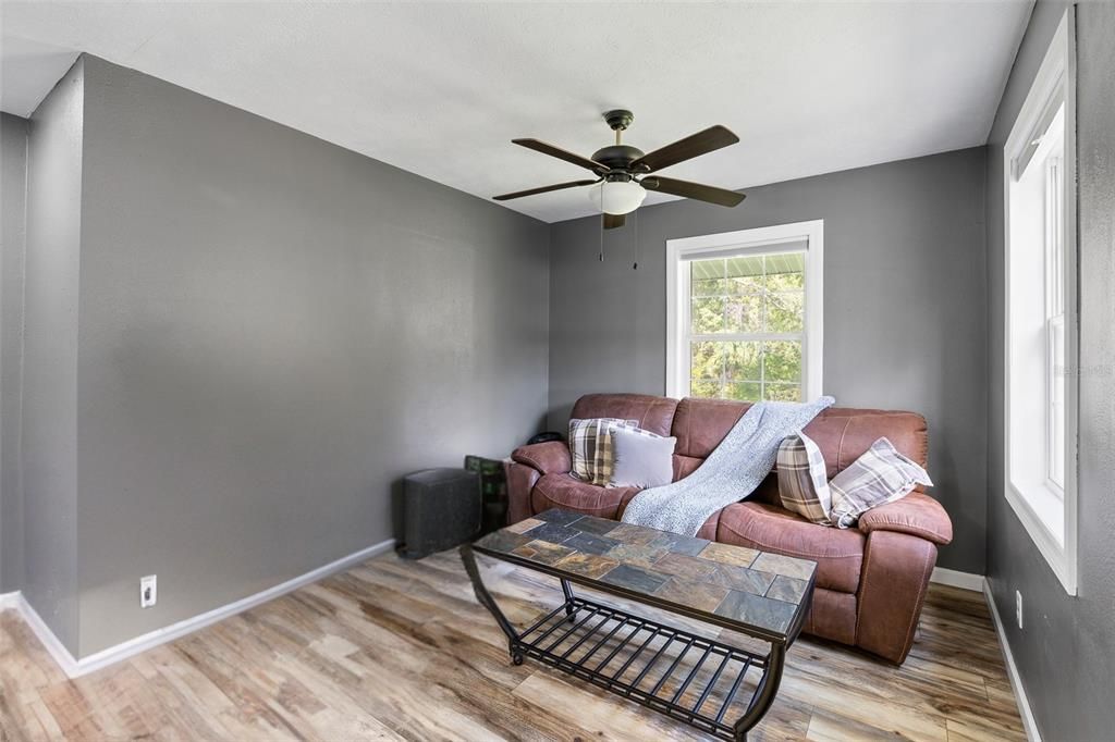 На продажу: $714,000 (3 спален, 2 ванн, 3762 Квадратных фут)